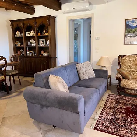Aquila Apartment